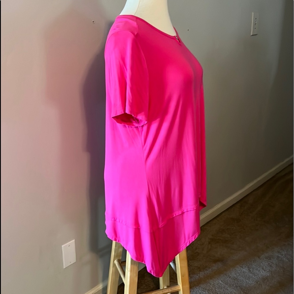 Rafaella Bright Pink Short Sleeve Asymmetric Hem Top - Picture 2 of 10